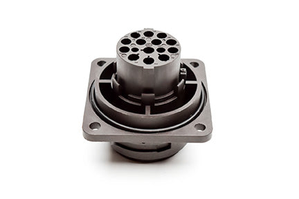 C016 10C012 000 2 12+PE Male receptacle with mounted gasket. Mounting hole Ø43.2. Suitable sealing for fixing screws must be provided. For use with crimp contacts (sold separately).