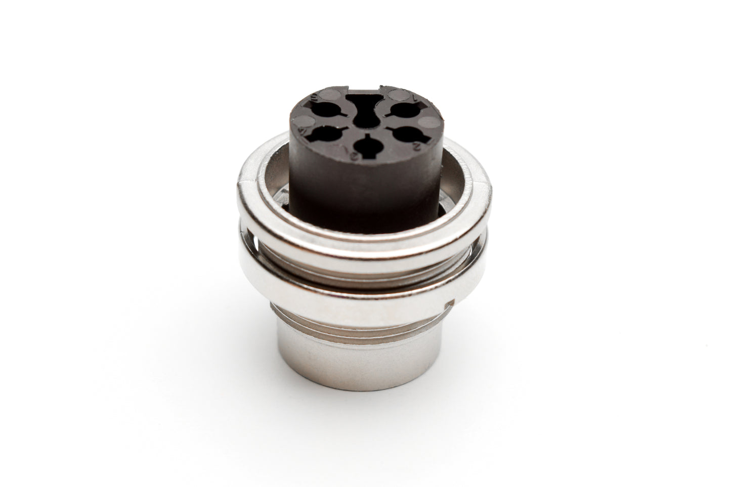 C091 11C005 000 2 Rear mounting male metal Connectors with O-ring seal and ring nut mount (hex nut available upon request). Complete EMI shielding in the fully mated and locked position (EMI security). Contacts sold separately.