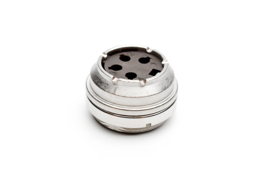 C091 11G004 000 2 Rear mounting female metal Connectors with O-ring seal and ring nut mount (hex nut available upon request). Complete EMI shielding in the fully mated and locked position (EMI security). Contacts sold separately.