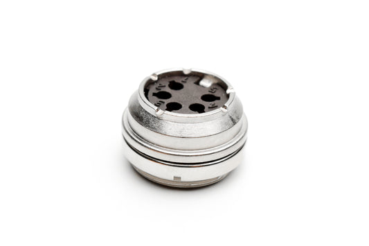 C091 11G005 000 2 Rear mounting female metal Connectors with O-ring seal and ring nut mount (hex nut available upon request). Complete EMI shielding in the fully mated and locked position (EMI security). Contacts sold separately.