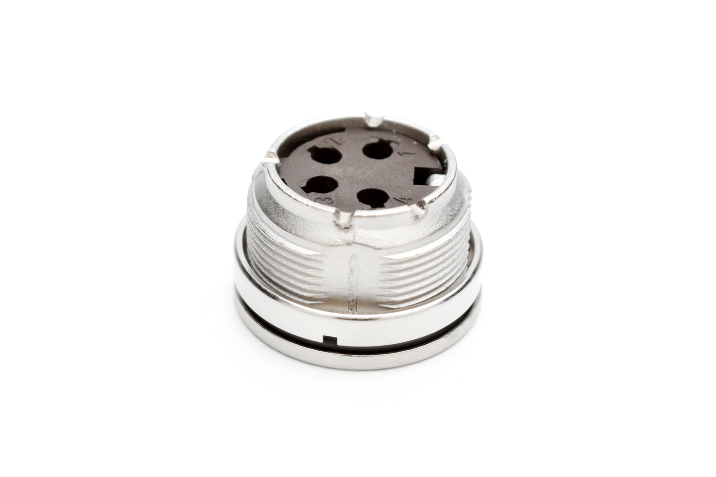C091 11N004 000 2 Front mounting female metal Connectors with O-ring seal and ring nut mount (hex nut available upon request). Complete EMI shielding in the fully mated and locked position (EMI security). Contacts sold separately.