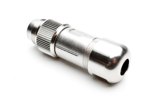 C091 31H008 100 4 Male Connectors with internal strain relief and metal locking ring. Complete EMI shielding in the fully mated and locked position (EMI security). Screw locking according to IEC 61076-2-106.