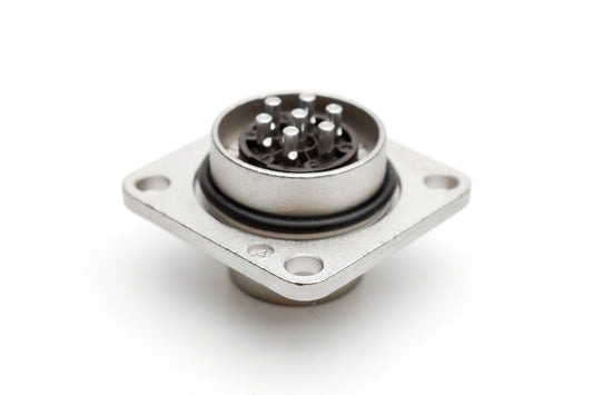 C091 31S007 100 2 Flange mount male metal Connectors with O-ring seal and ring nut (hex nut available upon request). Complete EMI shielding in the fully mated and locked position (EMI security). Contacts included.